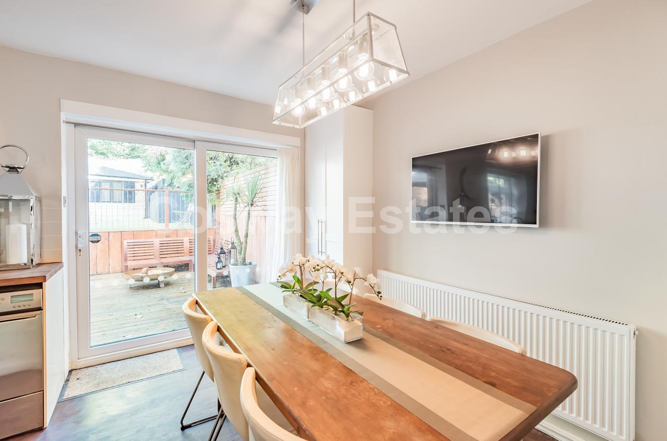 Worcester Crescent, Mill Hill